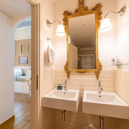 Relais & Maison Grand Tour Bed & Breakfast
