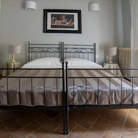 Torre Guelfa Palazzo Acciaiuoli Hotel 4*
