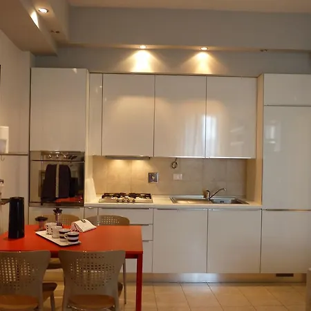 Black&white Apartment