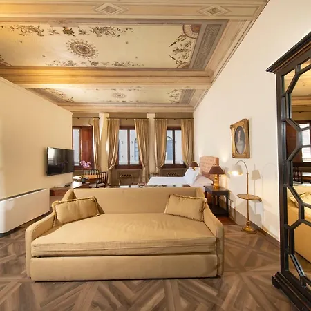 Palazzo Martellini Residenza D'epoca 3*