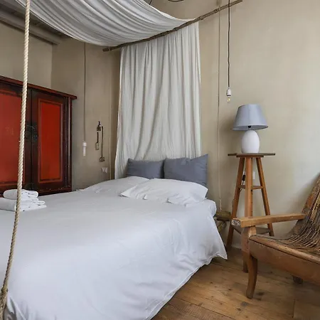 Apartment La Maison At The Old Bridge