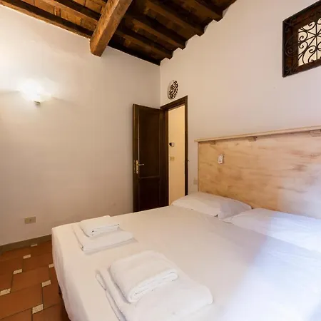 Apartamento Market By Mmega *
