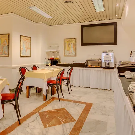 Roma Hotel