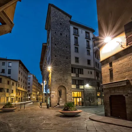 Pitti Palace Al Ponte Vecchio מלון פירנצה