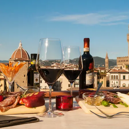 Pitti Palace Al Ponte Vecchio מלון 4*