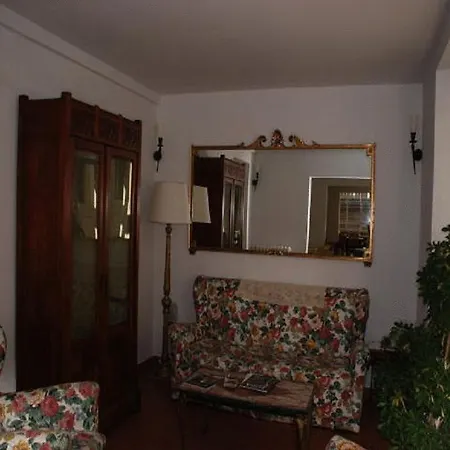Hotel Medici 2*