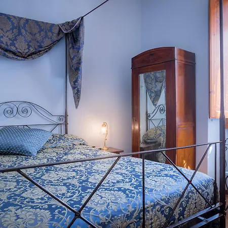 Torre Guelfa Palazzo Acciaiuoli 4* Florencie