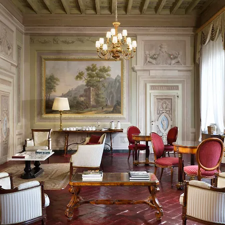 Palazzo Niccolini Al Duomo Residenza D'epoca 3* Florença