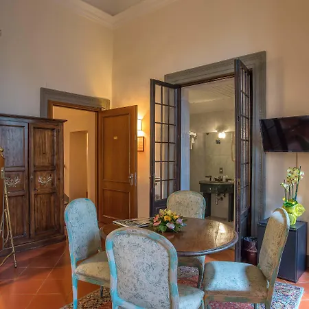 Szálloda Paris 3*