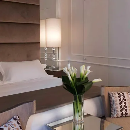 Brunelleschi 4* Florence
