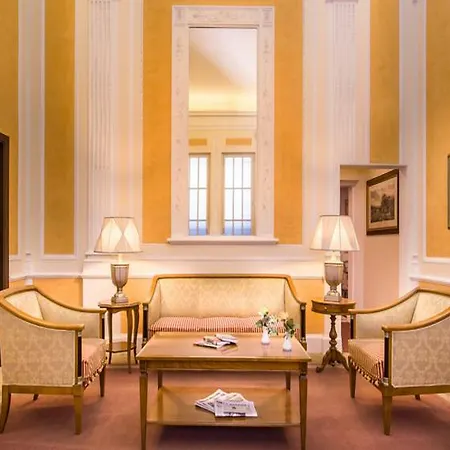 La Fortezza 3*