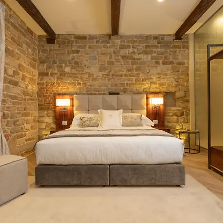 Donati Luxury Tower 5*