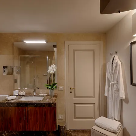 Donati Luxury Tower فندق فلورنس