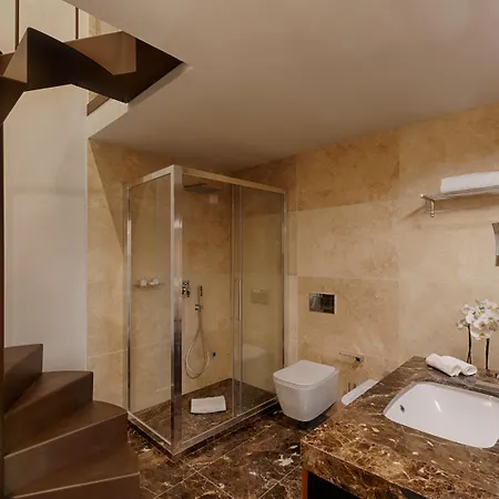 فندق Donati Luxury Tower 5*