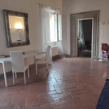 Otello In Palazzo Storico - Palazzo Tolomei