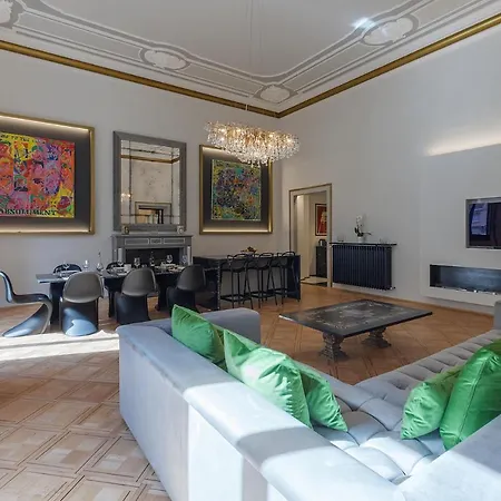 Cavour 83 Prestige House By 360rentals Florence