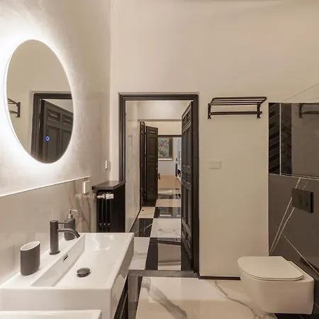 Cavour 83 Prestige House By 360rentals * Florence