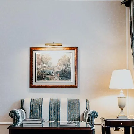 Hotel De La