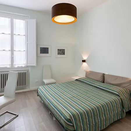 Bed & Breakfast Casa Rovai 3*