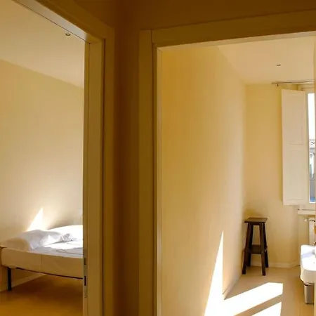 Modern 3br Near Santa Maria Novella Station Florence