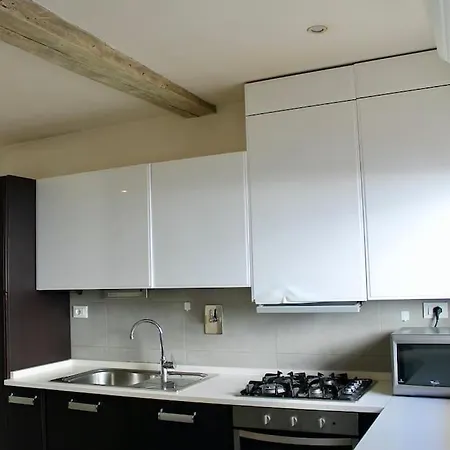 Modern 3br Near Santa Maria Novella Station Apartment *