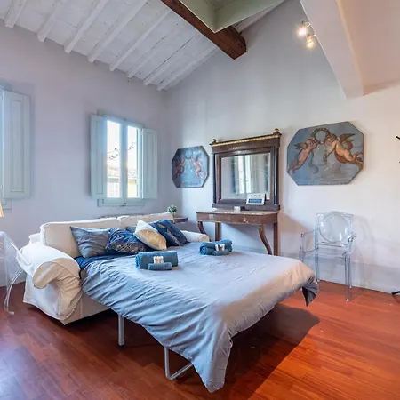 5 Minutes From Santa Maria Novella Free Wifi Florence
