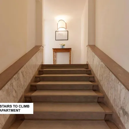 Apartamento Seta Spacious Next To The Duomo
