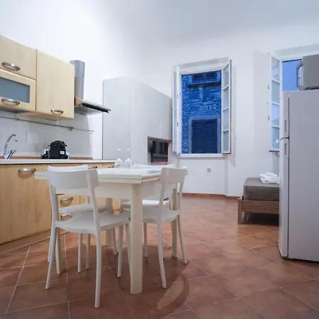 Le Dantesche Boutique Apartment *