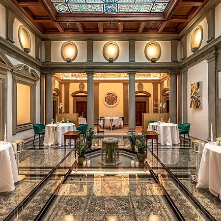 Palazzo Portinari Salviati Residenza D'epoca Florence