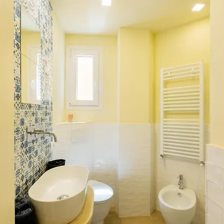 Flat Volturno- Florentine Neighbourhood Apartment *
