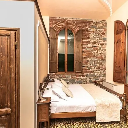 Apartment Comfy Portion Of By Il Mosaico *
