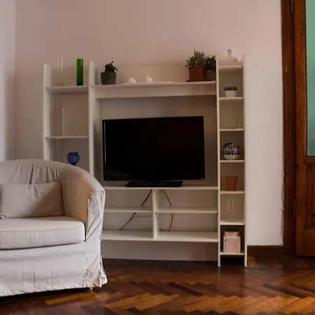 Vittoria Apartment