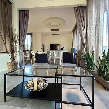 Franchi Hotel 3*