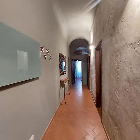 Pepper In Apartment *