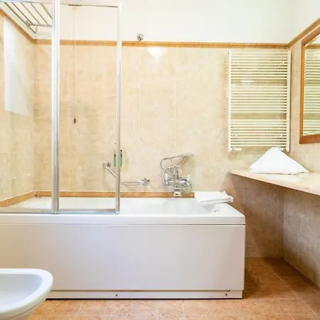 Hotel Strozzi Palace 4*