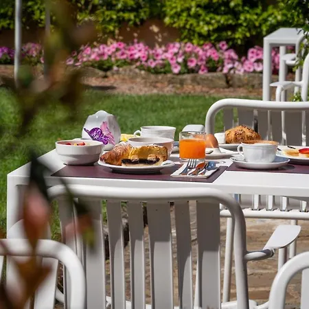 Hotel Art Agape - Place Of Charme 4*