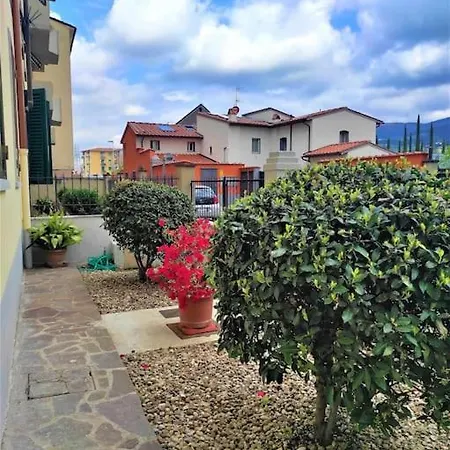 Il Palagio Dei Bardi Apartment *