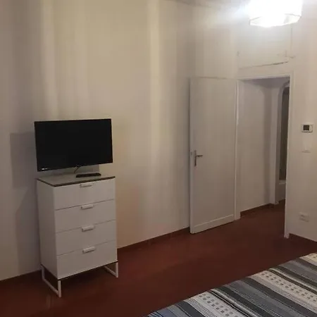Living In Centro Storico Апартаменты