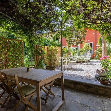 Secret Garden *