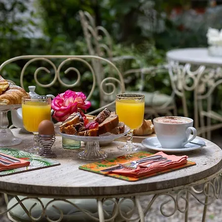 Secret Garden Bed & Breakfast Florence