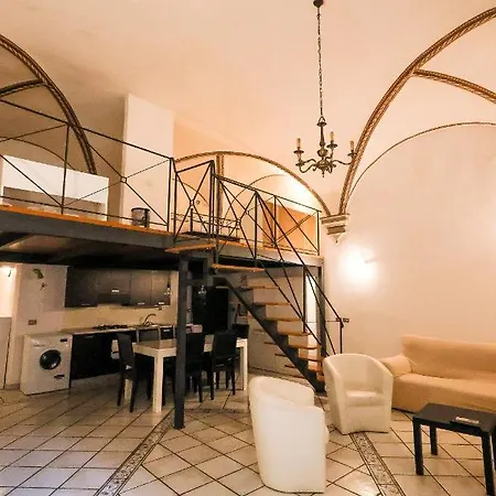 Sant'ambrogio Loft Apartment *
