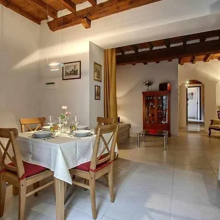Il Tulipano With Patio *