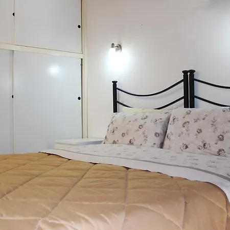 Guest house Max