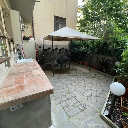 Apartment Il Giardino Nascosto *