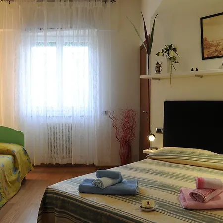 Zeus Superior Bed & Breakfast Florence