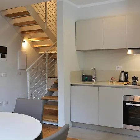 Chic Boutique Apartment *