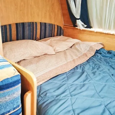 Campingplatz In The Camper