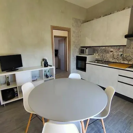 Zona Novoli Apartment Florence