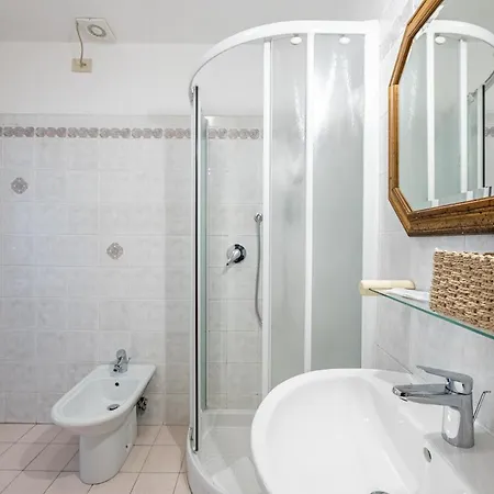 Santa Monaca Suites Florence
