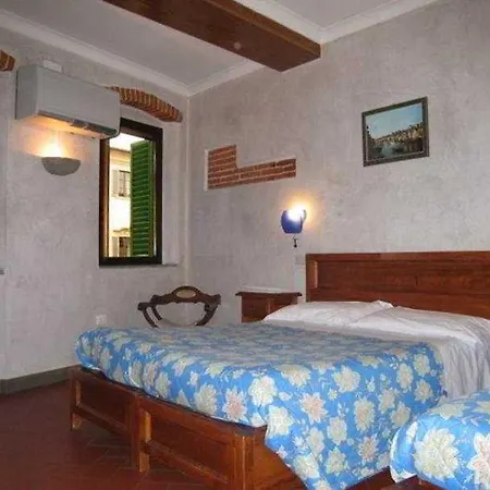 Lorena Hotell Florens